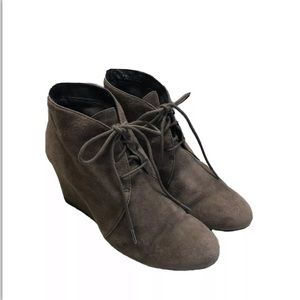 Clarks Suede Wedge Ankle Boots Lace Up Brown Sz 8